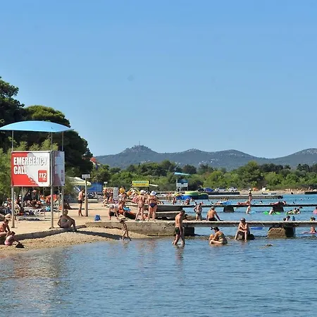 Comfortable Apartmentzadar Borikup To 5 Persons