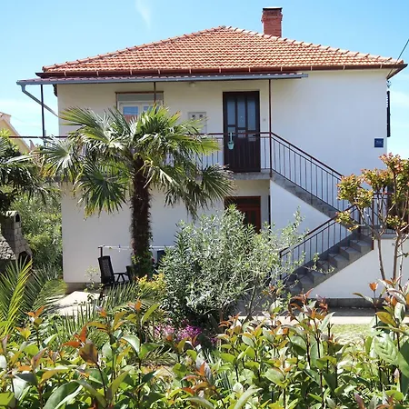 Comfortable Apartmentzadar Borikup To 5 Persons Zadar