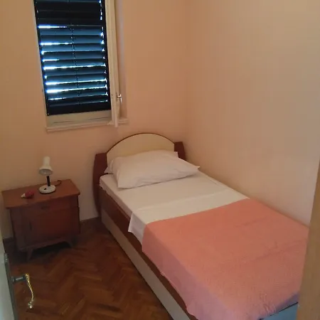 Comfortable Apartmentzadar Borikup To 5 Persons Zadar