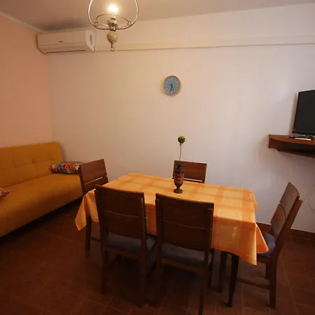 Comfortable Apartmentzadar Borikup To 5 Persons * Zadar